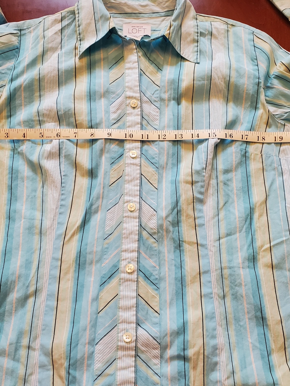 Ann Taylor LOFT 100% Cotton Blue and Aqua Striped Button-Down Shirt - Picture 6 of 8